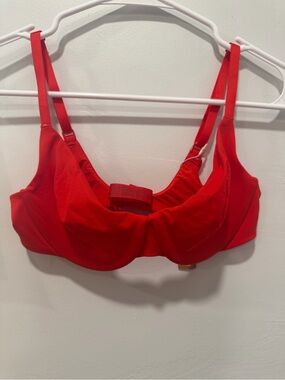 SKIMS Ruby Full Coverage Bikini Top – Size 2